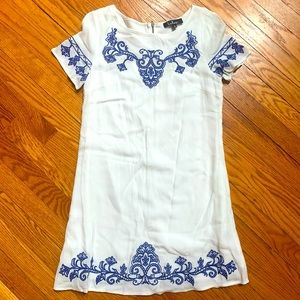Lulus white embroidered dress